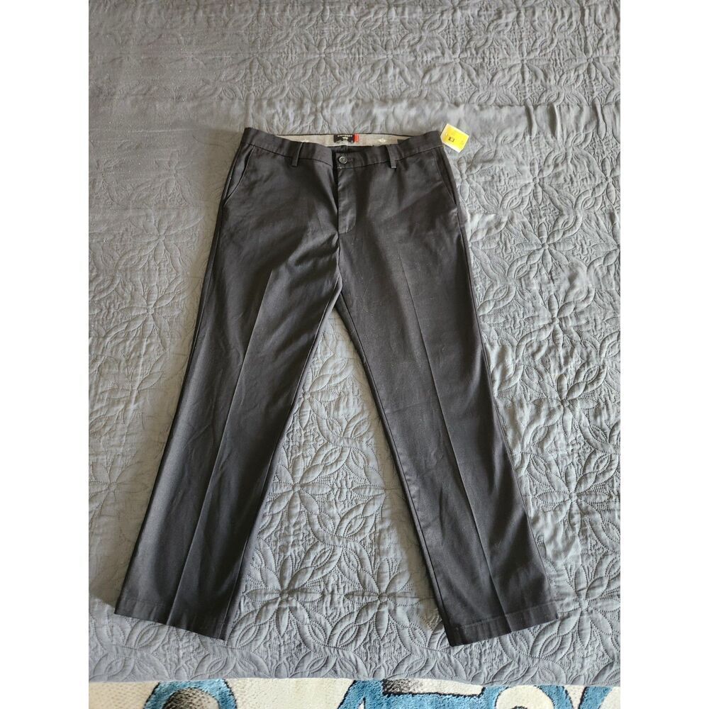 Dockers Men's Slim Fit Dress Pants - Size 34 - Black